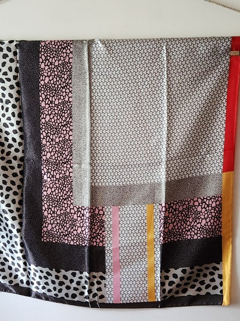 Yiwu Runhe square scarf printed multi media colorful NIP
